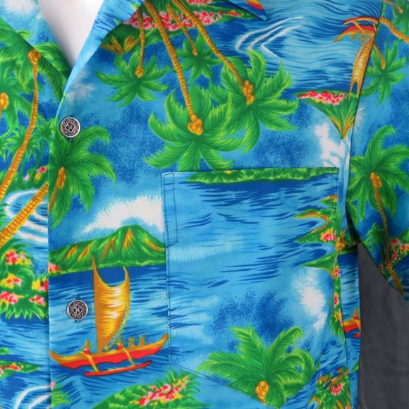 Vintage Hawaiian Aloha Shirt - Island Kon Tiki Pattern Royal Hawaiian - Medium - Picture 4 of 12